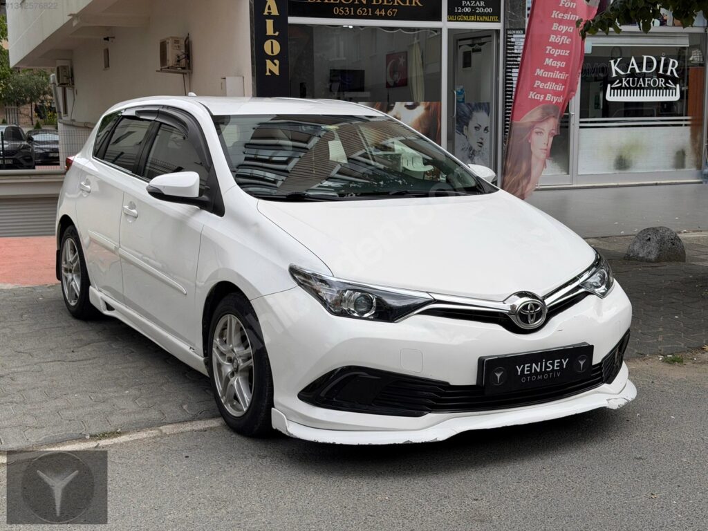 Toyota Auris 1.33 Life 2016 - görsel 1