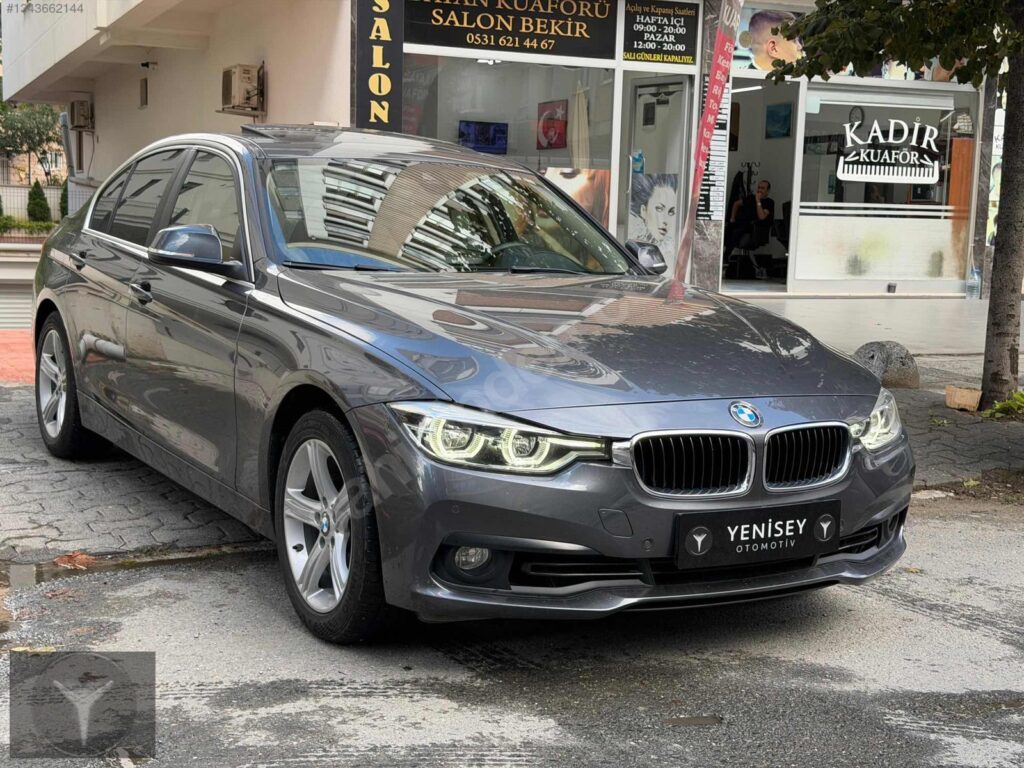 BMW 3 Serisi 318i Premium Line 2018