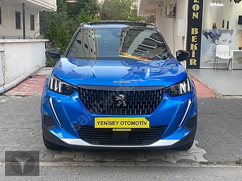 PEUGEOT 2008 GT